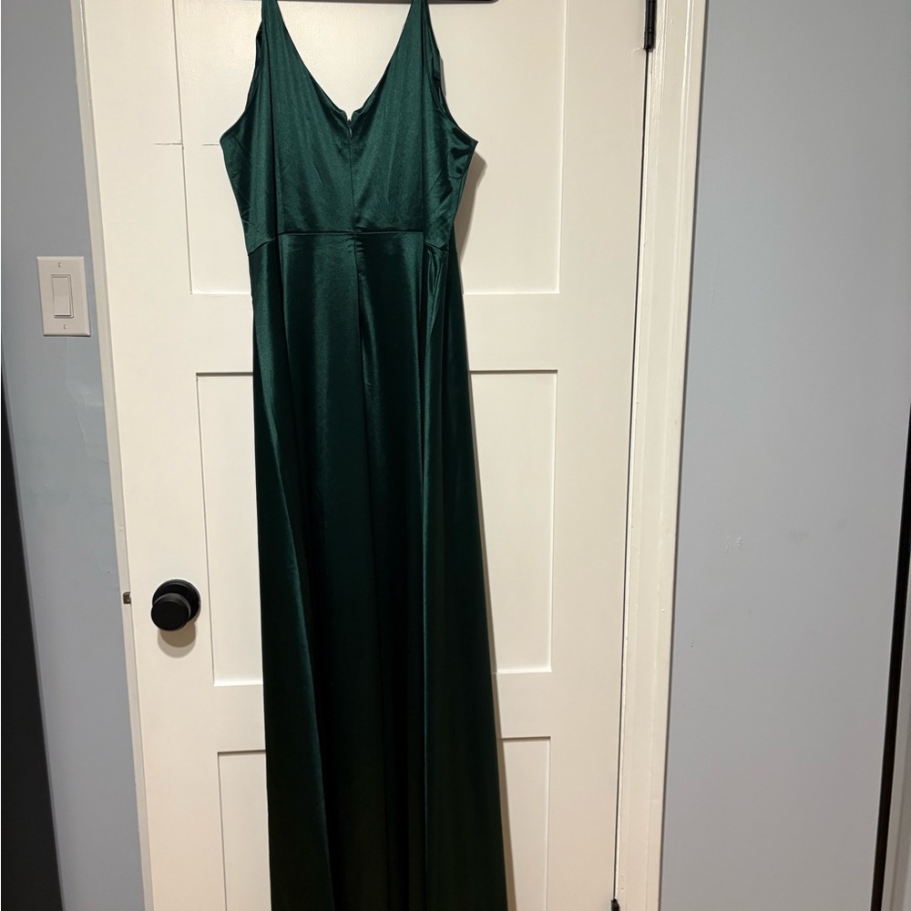 Elegant Green Sleeveless Maxi Dress
